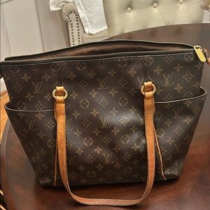 Louis Vuitton Classic Brown Monogram Tote